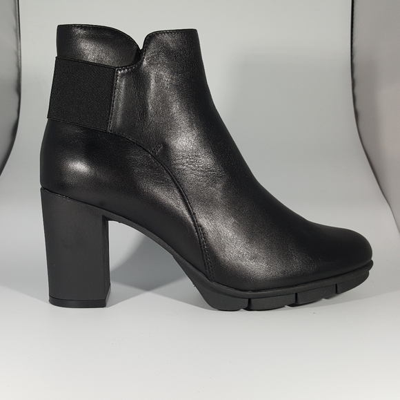 THE FLEXX Shoes - The Flexx Black Leather Bootie